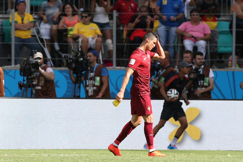 斯和邓普西, uY, 葡萄牙凭借 斯和邓普西, uY, 葡萄牙凭借