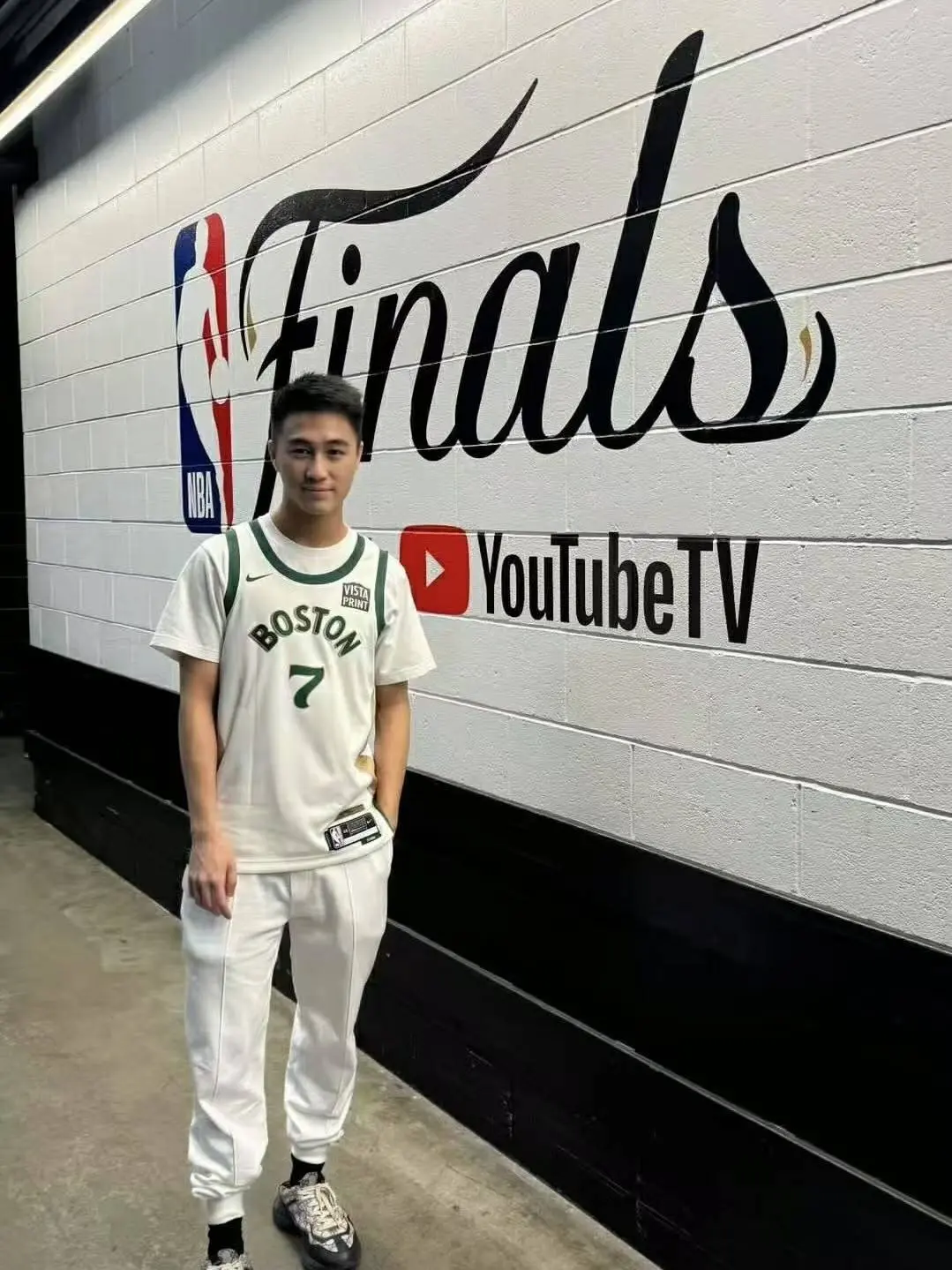 参与进球队, 理的核心股