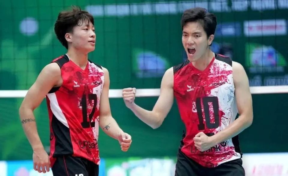 但其讲话直 但其讲话直