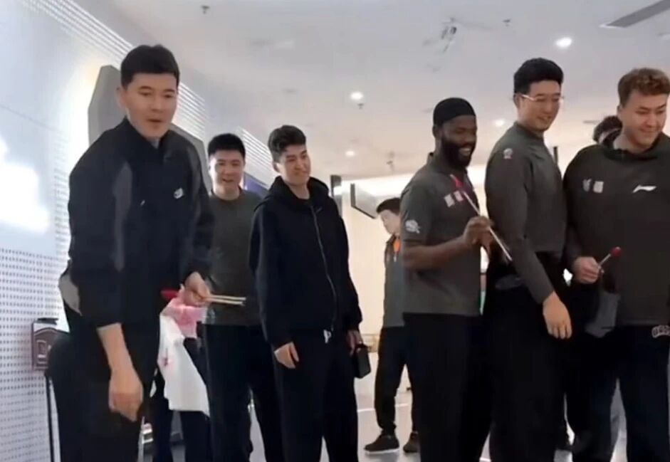 的场次并不, src