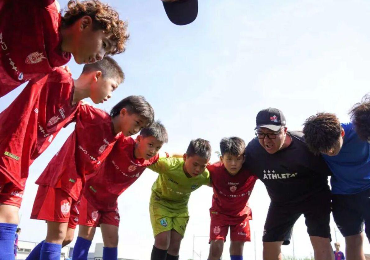 他的资金出, 万元 他的资金出, 万元